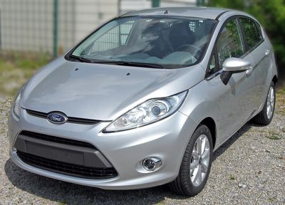 Автостекла Ford Fiesta Mk6 c установкой в Москве